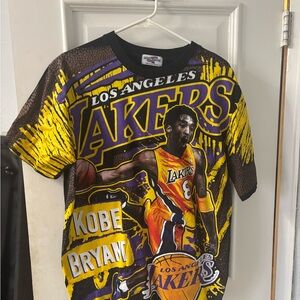 Vintage Street Couture NBA Los Angeles Lakers #8 Kobe Bryant Graphic T-Shirt